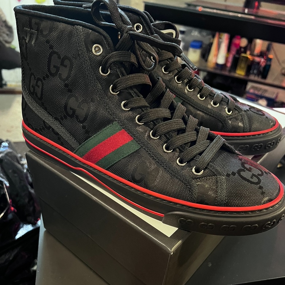 Gucci sneakers